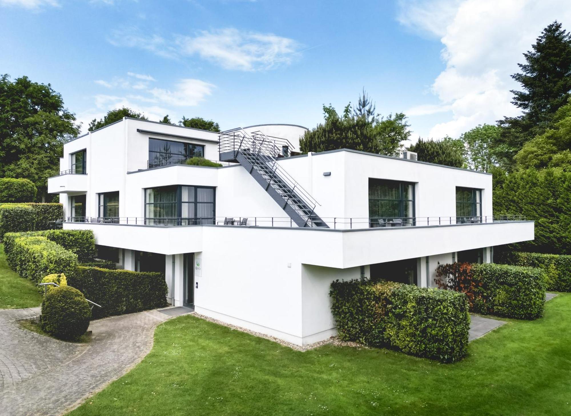Golfhotel Gut Neuenhof Frondenberg Exterior photo