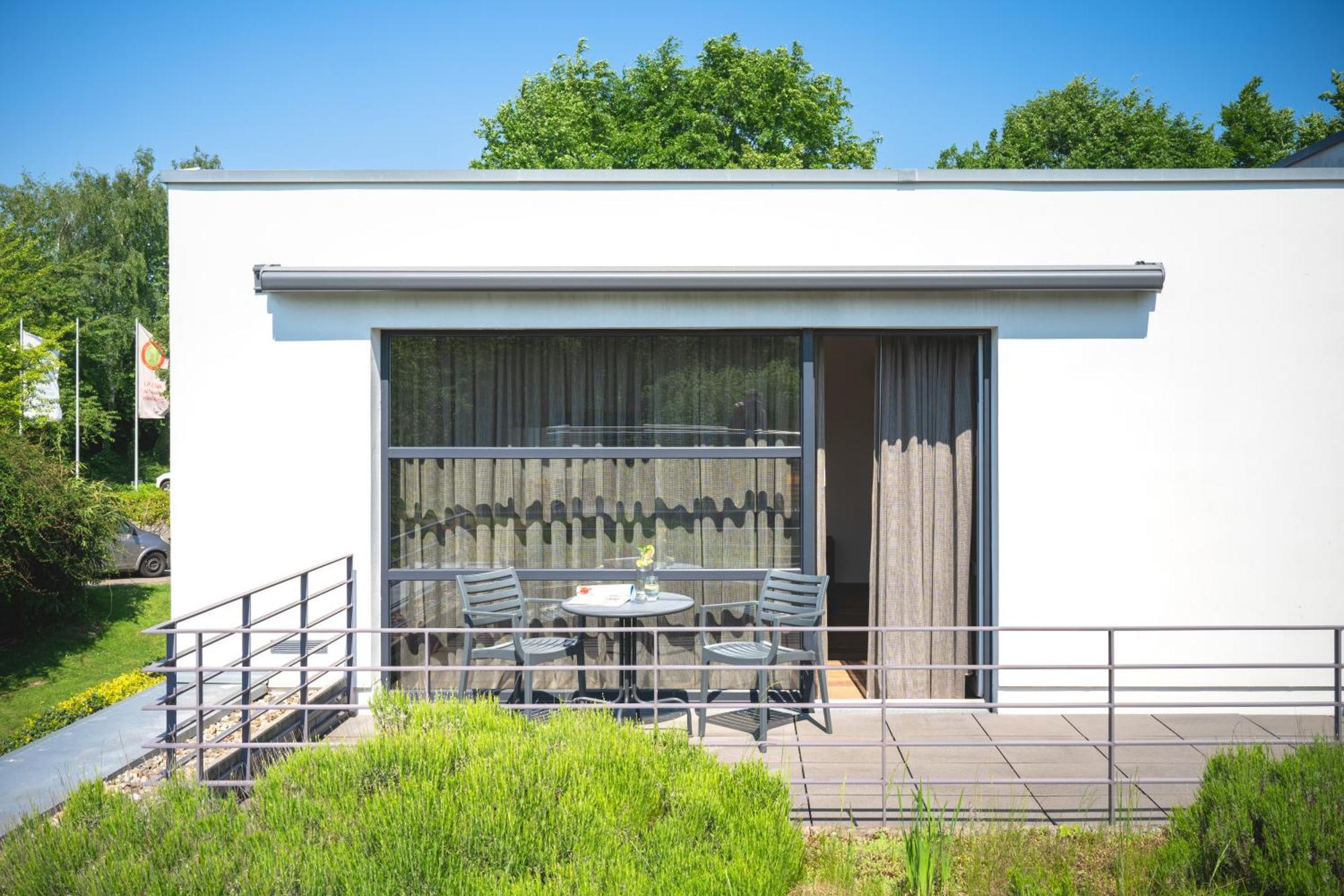 Golfhotel Gut Neuenhof Frondenberg Exterior photo